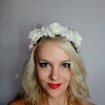 White Roses Bridal Blossom ..